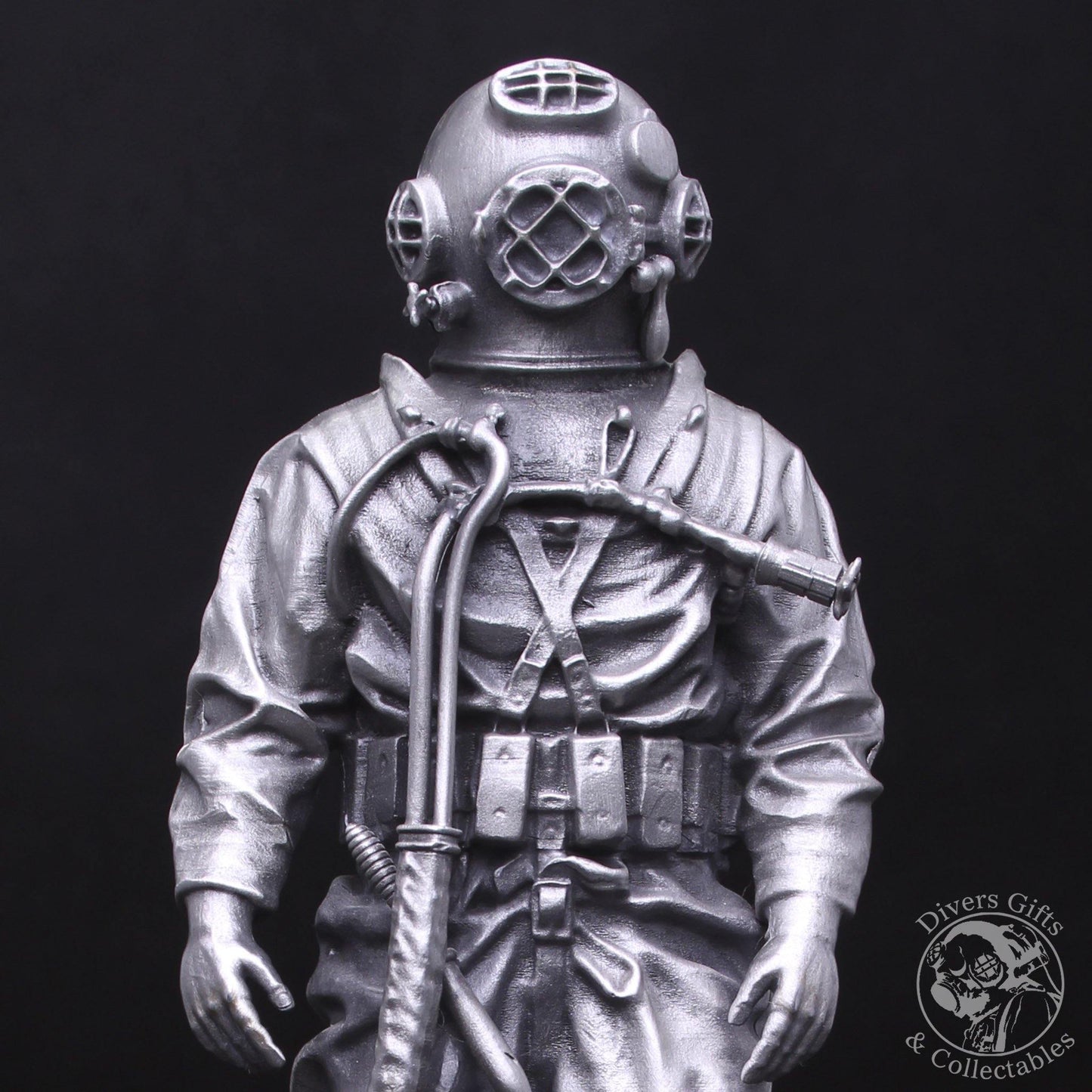 MkV Monument Pewter Statuette - Divers Gifts