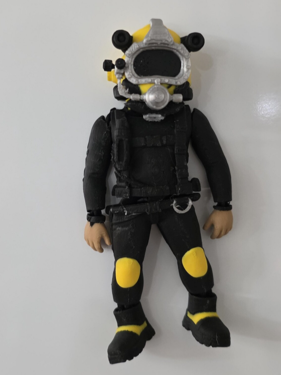Diver Figurines, 3D printed with dual magnets