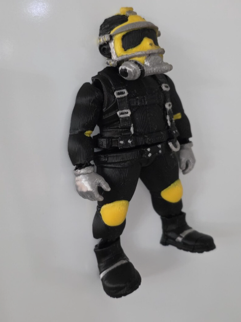 Diver Figurines, 3D printed with dual magnets